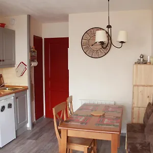 Beau Deux Pièces Appartement Isola 2000