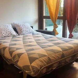 Appartement A 5 Minute De Geneve Entierement Equipe, Saint-Julien-en-Genevois